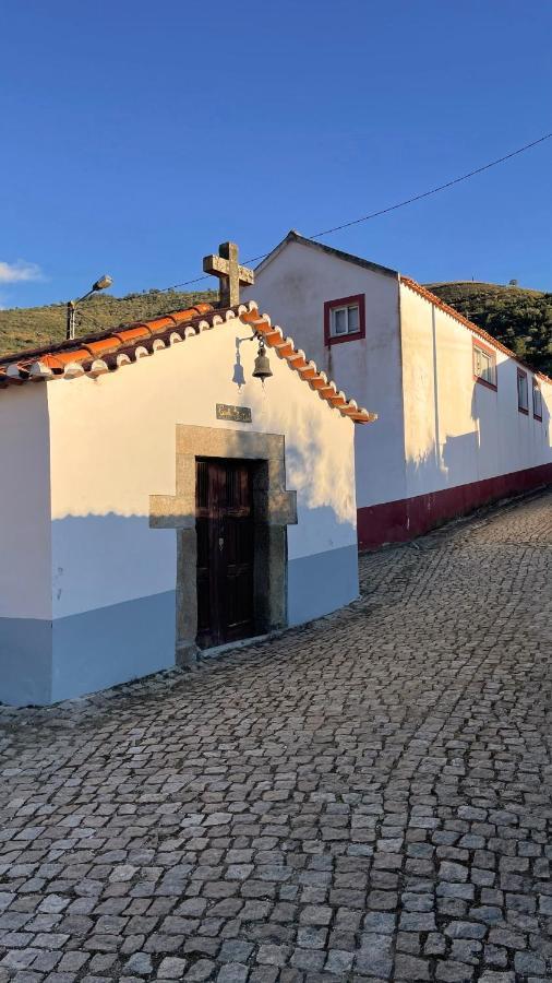 My Grandmas A Casa Das Avos Vale de Figueira Экстерьер фото